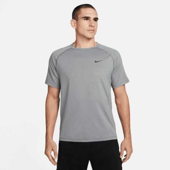 Nike Dri-FIT Ready S